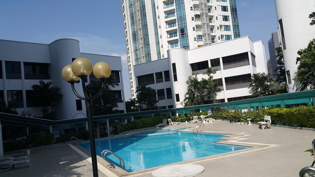 The Garden Apartment At Bangsar Куала Лумпур Екстериор снимка